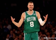 波尔津吉斯三巨头联手，猛龙得分突破，迎来胜利冲击季后赛！